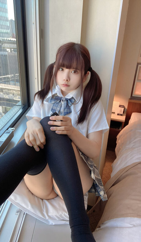 meru12sai pretty pornstar pics