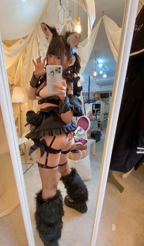 meru12sai exclusive star picture