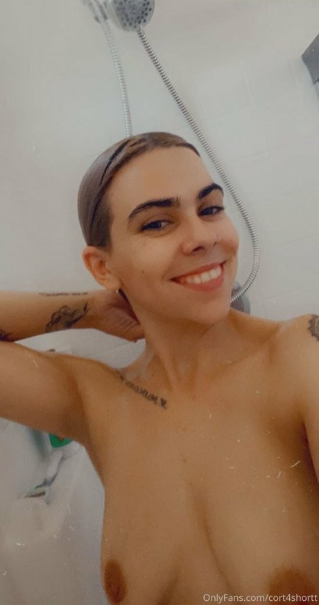 cort4shortt pornstar hd img