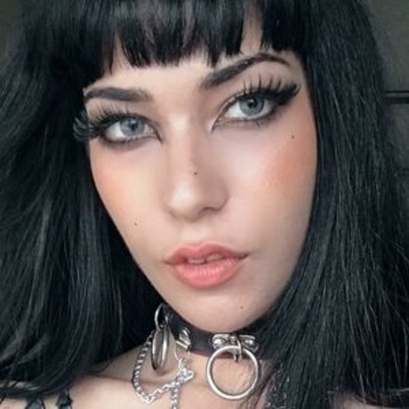 Brella s Alt star adult archive