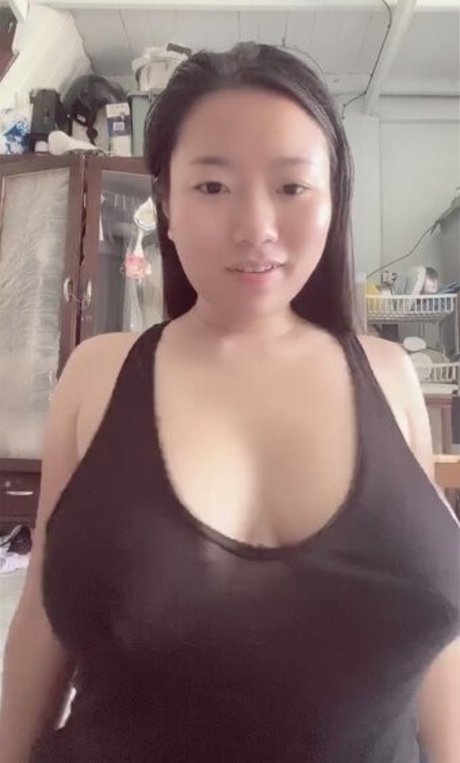 Saranrom perfect pornstar image