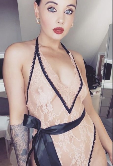 Sofloxy art star pic