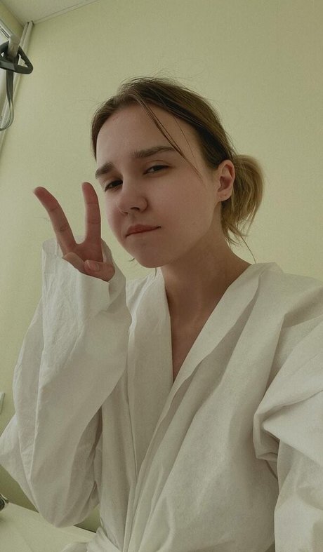 DollHole GrabFuck nude pornstar picture