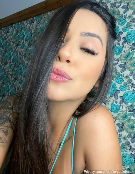 MC Plebeia pornstar pretty pic