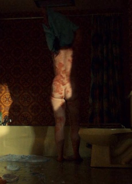 Kate Micucci sexy actress pic