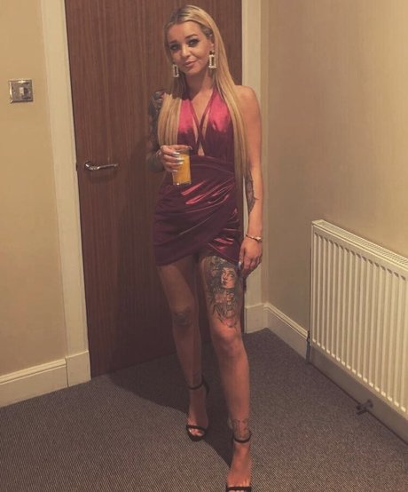 Emma Jane Donald star best photos