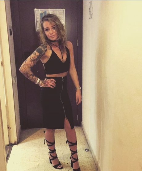 Emma Jane Donald star porn photo