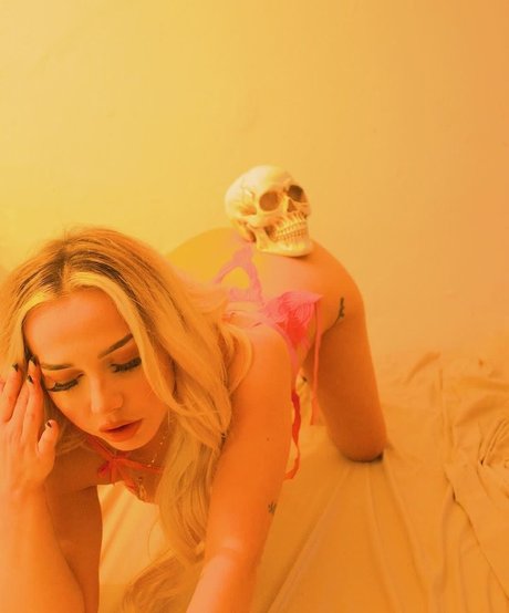 krippymami top model photo