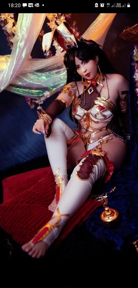 Annie Seixas sexy pornstar photos