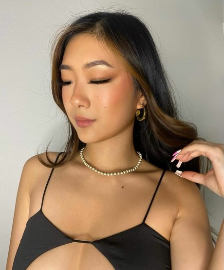 big tits brunette onlyfans art xxx pictures