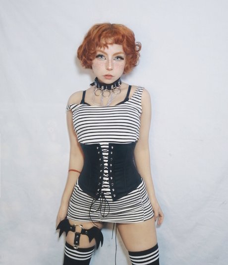 Linka Campanelli star naked pic