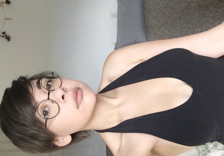 Marsupialmami star erotic galleries