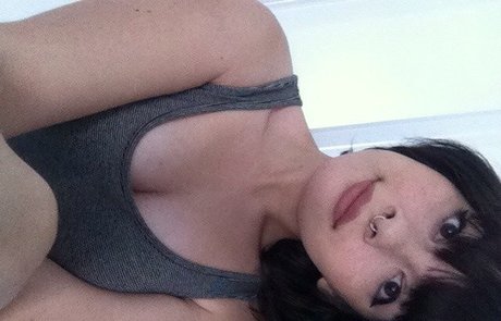 Marsupialmami star free pics