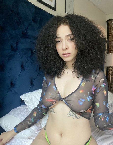 tastemone model perfect photos