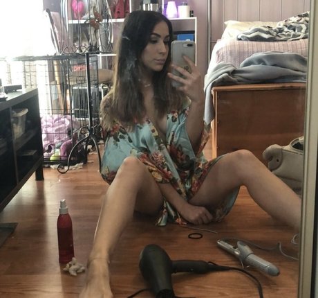 Jacqui model art images