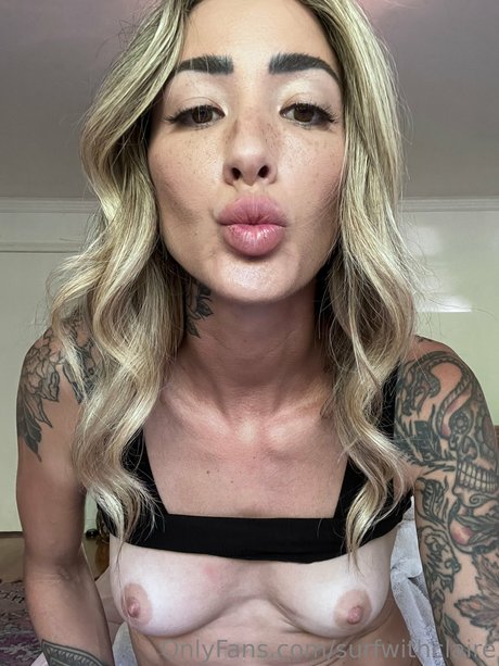 Surfer Girl sex star picture