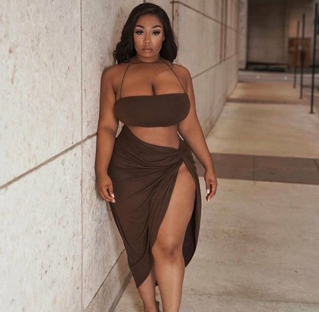 brittney tonee perfect star img