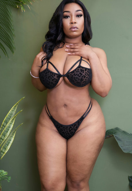 brittney tonee Profile pic