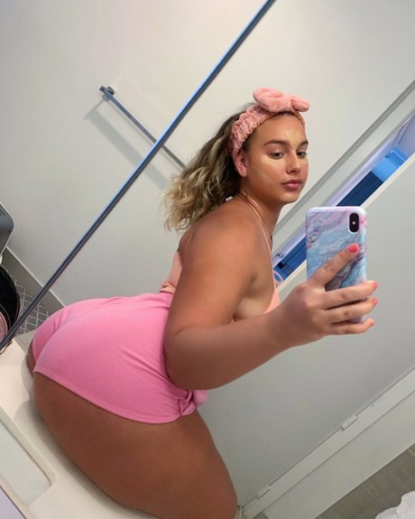 Rorirain model perfect gallery