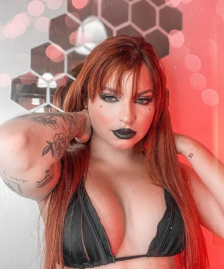 Marianyyaa star art archive