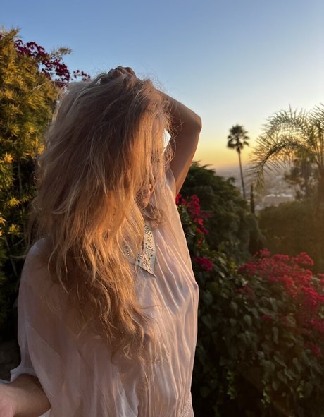 Nora Segura pornographic model img