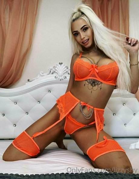 lizzyshy star hd photos