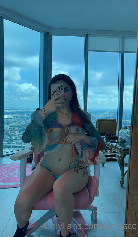 Phiasco pornstar free photos