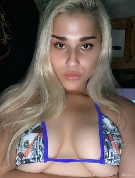 Snixxxxx star naked photos