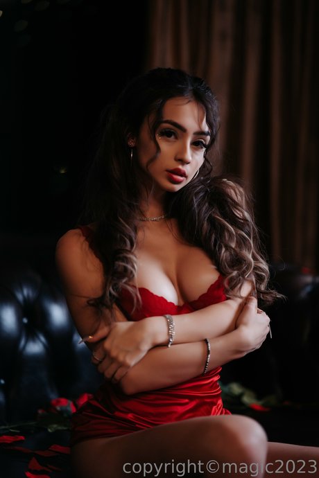 Magic Magy pretty actress photo