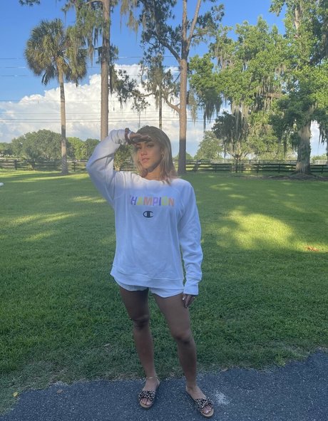 beautiful russian onlyfans top photos