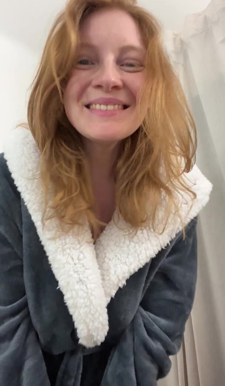 Hummingael pornstar naked archive