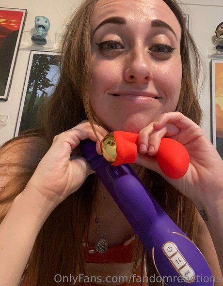 FandomReactions pornstar sexy archive