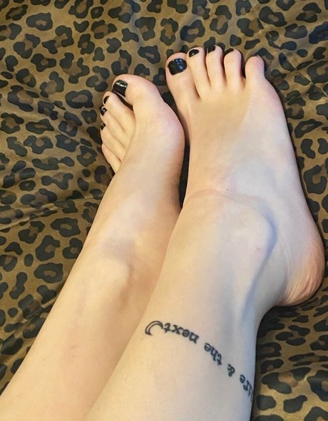 FandomReactions pornstar sexy pictures