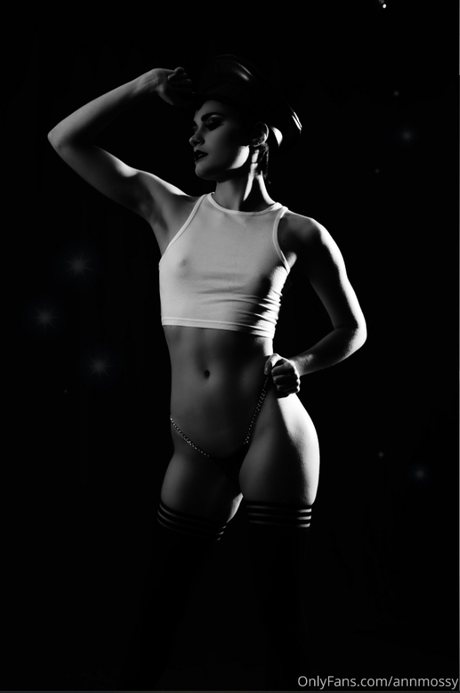 annmossy model sex img