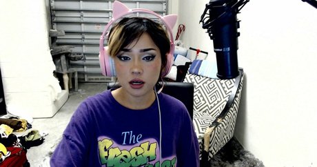 Isa Marin star nudes photo