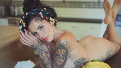 nestysg exclusive star galleries