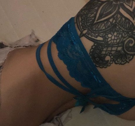 Ayallakarina pretty pornstar images