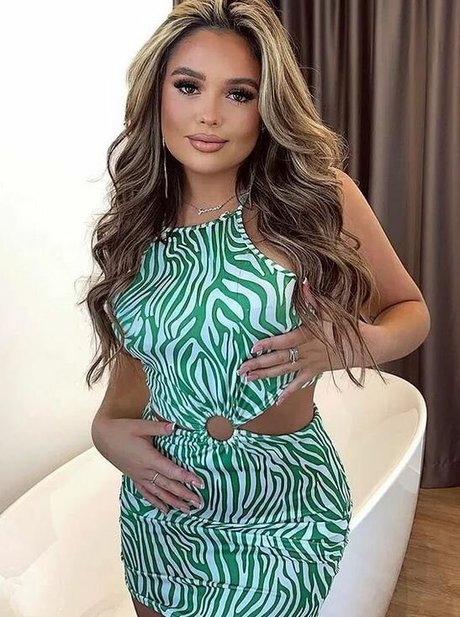 Summer Wrench erotic pornstar images