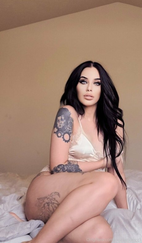 Deavan Clegg pornstar exclusive pics