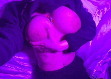 Bellelemer pornographic star pics