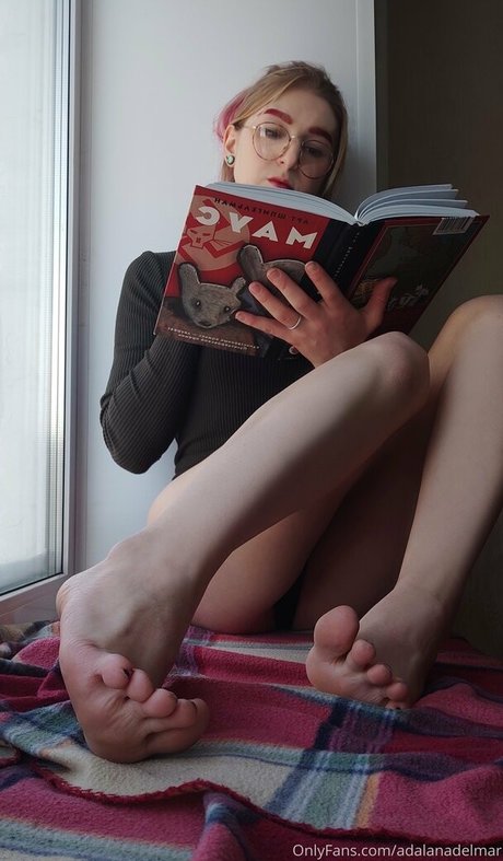 Lana Delmar high quality actress gallery