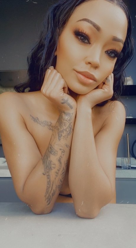 Harley Dean model nudes photos