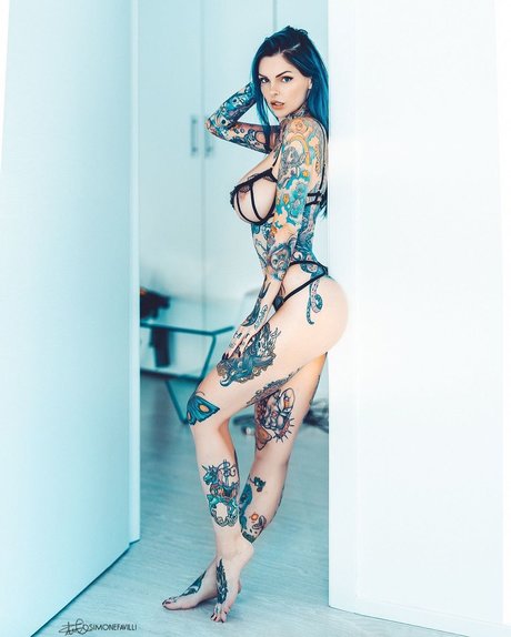 Riae erotic model galleries