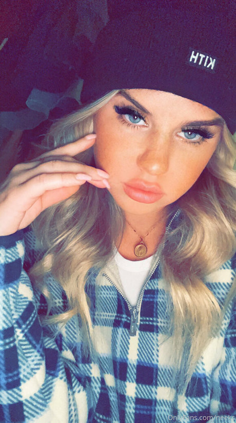 Neeks model hd gallery