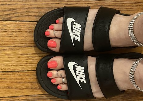 Goddess Fendi nudes actress photos