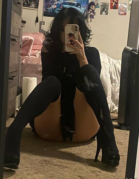 emokitkat113 naked pornstar pictures