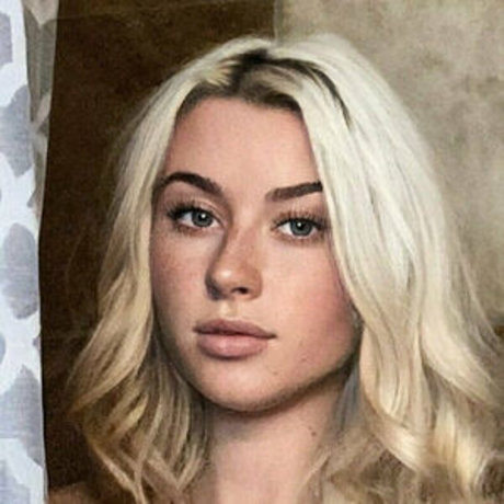 Maddiecaddymae2 0 hot star img