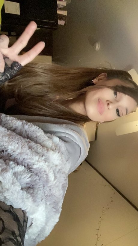 Tiffany Botello model nude img