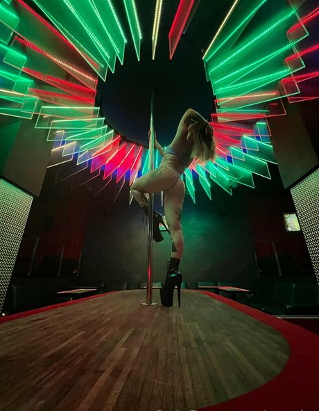 Prfectvx pornstar xxx pics