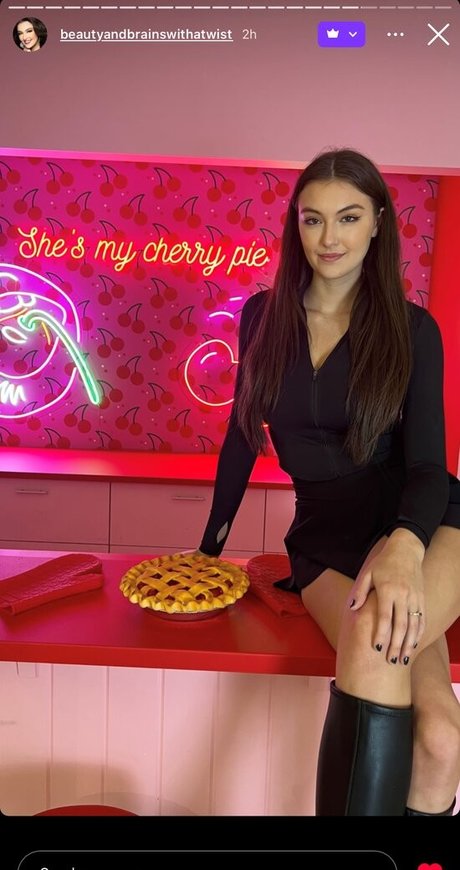 Rachel Marie sex model pictures